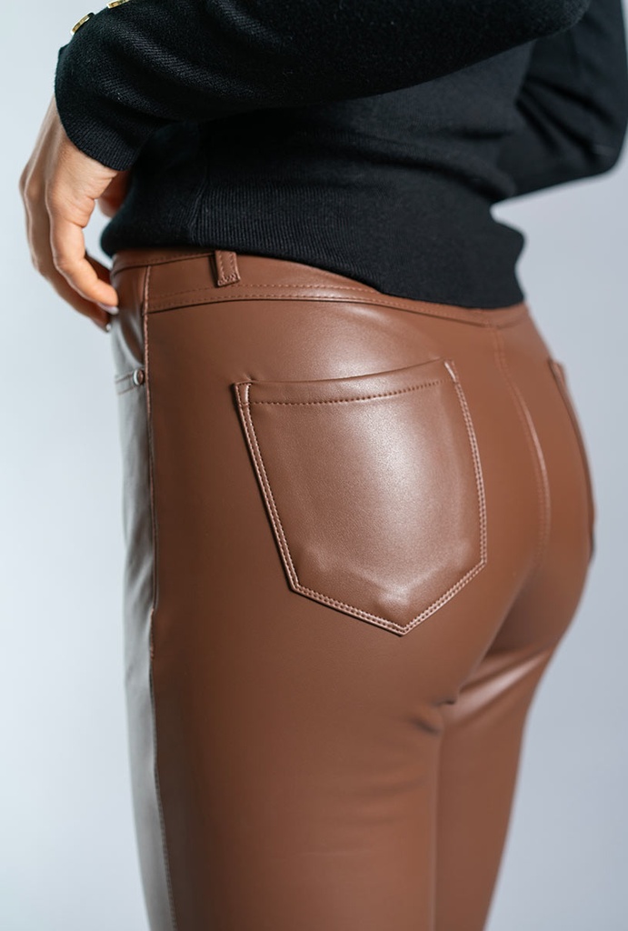 PANTALONI SIMILPELLE MARRONI 44716