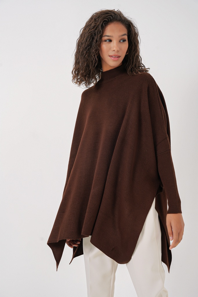 MAGLIA PONCHO MARRONE